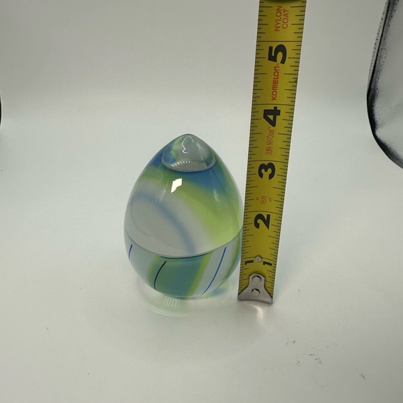 Kosta Boda Signed and numbered Glass Egg Paperweight, Kosta Atelje B. Edenfalk - Picture 7 of 7